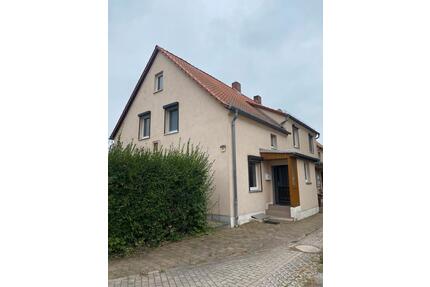 Haus. Doppelhaushälfte. Mehrfamilienhaus. Provisionsfrei!!! - Weißenfels