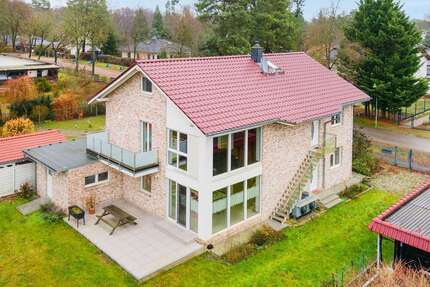 Haus zum Kaufen in Eggersdorf 850.000,00 € 229.08 m²