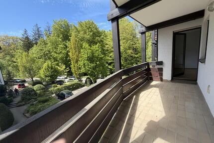 Sonnige 2 Zimmer Wohnung mit neuwertiger Einbauküche in Neuenbürg Buchberg