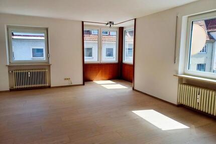 Frisch renoviertes Raumwunder in Memmingen-Zentrum! 4 ZKB