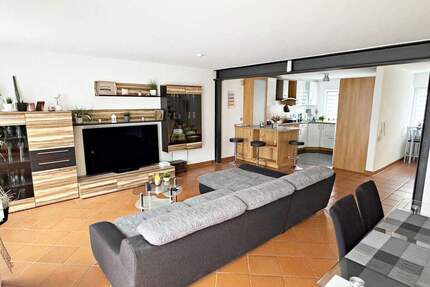 Familienglück in ruhiger Sackgasse - Garten, 5 Zimmer & 4 Stellplätze - Winnenden Schelmenholz