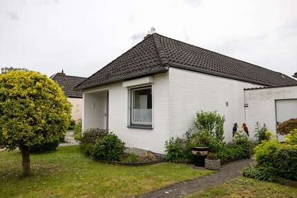 Haus zum Kaufen in Delmenhorst 283.000,00 € 120 m²