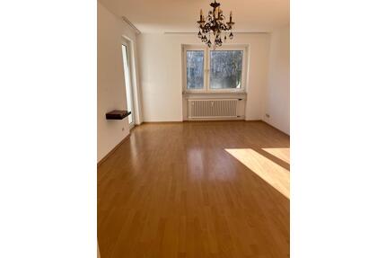 Mietwohnung - mit Balkon - in Mainz-Lerchenberg