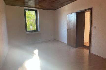 Wohnung 120 m² - 1.000,00&nbsp;EUR Kaltmiete, ca.&nbsp; 120,00&nbsp;m&sup2; in Nörvenich (PLZ: 52388)
