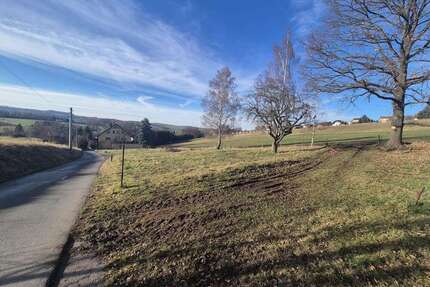 Grundstück zu verkaufen in Gersdorf 80.000,00 € 1250 m²