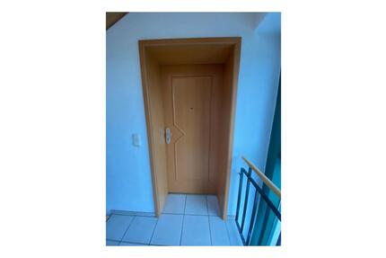 Große Singelwohnung - 620,00&nbsp;EUR Kaltmiete, ca.&nbsp; 70,00&nbsp;m&sup2; in Altenstadt (PLZ: 63674)