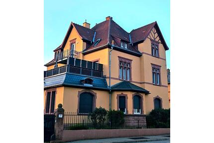 3-Zimmer-Wohnung in kernsanierter Stadtvilla Weinheim-Zentrum