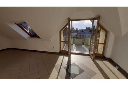 3-Zimmer-Wohnung mit Balkon, TG-Stellplatz, Ausbaufähig, Aichach