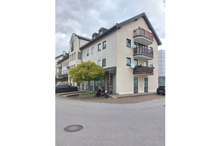 *Nach Kauf gleich einziehen!* Gemütliche 3 Zim-Dach-Wohnung in gefragter Innenstadtlage* - Traunreut