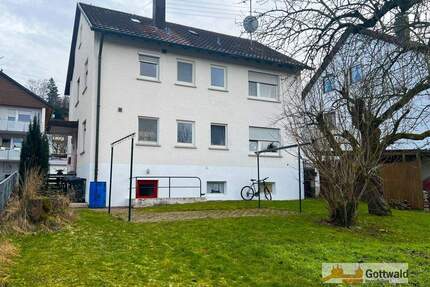 Familienglück in Wernau: Zweifamilienhaus mit wundervollem Garten, 1 Whg. frei ab August 2026!