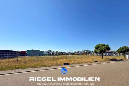 Grundstück in Offenbach 76.800,00 € 3200 m²