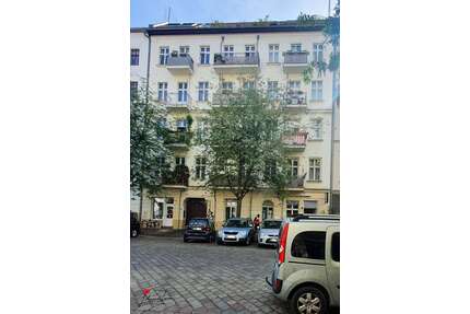 Prenzlauer Berg unter 300.000 EUR – vermietete Altbauwohnung in gefragter Kiezlage - Berlin