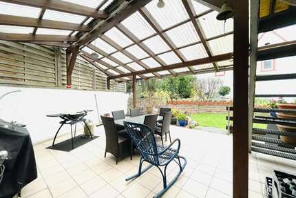 Haus zum Kaufen in Wiesenbach 499.000,00 € 233 m²