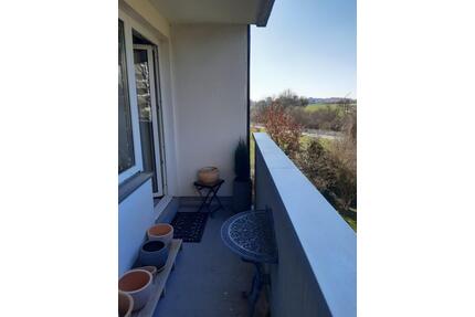 ETW 54 qm mit Balkon, TGplatz in Oberursel, ohne Maklercourtage - Oberursel (Taunus)