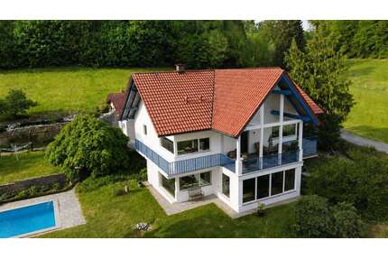 Haus zum Kaufen in Reischach 1.420.000,00 € 250 m²