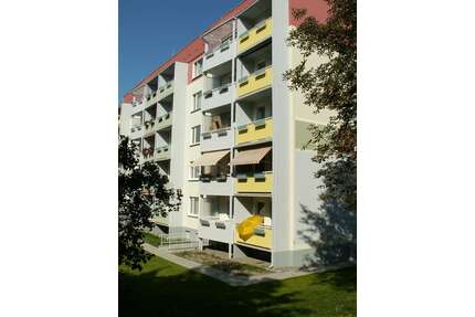 Wohnung zum Mieten in Freital 269,00 € 42.74 m²