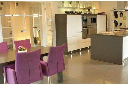 Elegantes Wohnen auf einer Ebene: Ihr neuer Bungalow-Traum! - Auerbach/Vogtland