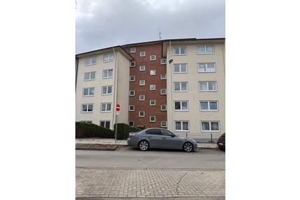 12 Parteienhaus unmittelbar am neuen Campus Düren.