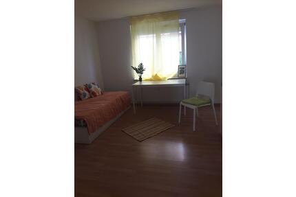 2 Zi.Whg mit Stellplatz und starker Rendite in Bad Cannstatt - Stuttgart