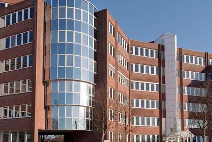 Kleine, effiziente Bürofläche! - 11,00&nbsp;EUR Kaltmiete, ca.&nbsp; 10,90&nbsp;m&sup2; in Hamburg (PLZ: 22047) Wandsbek