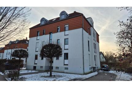 Großzügige 3-Zimmer-Etagen-Wohnung mit Balkon mit Blick ins Grüne - Falkensee