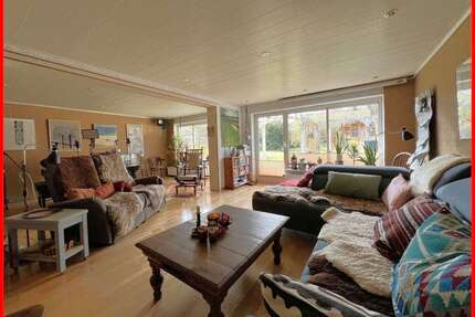 Haus zum Kaufen in Schleswig 215.000,00 € 140 m²