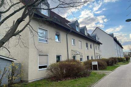 Preisanpassung - Schön geschnittene Eigentumswohnung mit Stellplatz !! - Mahlow