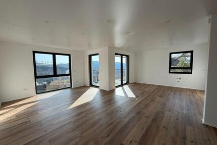 Exklusiver Neubau 95 qm in Netphen , Nähe Siegen