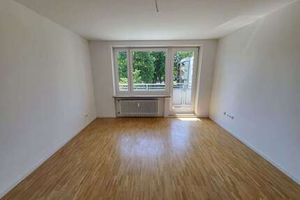 Wohnung zum Mieten in Augsburg 711,00 € 49.14 m²
