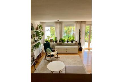 Gepflegtes Reihenmittelhaus mit Garage in Höchberg (Hexenbruch)