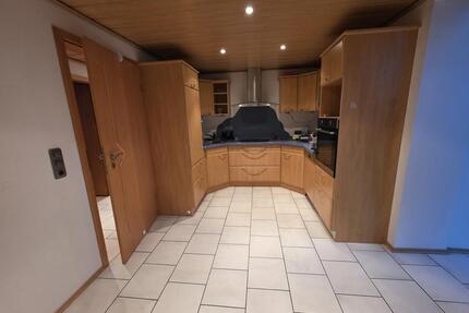 Schöne und geräumige 4 ZKB-Wohnung - Kaufungen