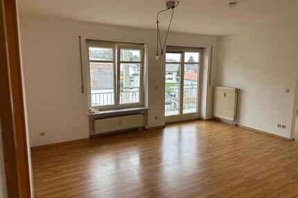 Schöne, helle Dachgeschosswohnung in Pfarkirchen - Pfarrkirchen