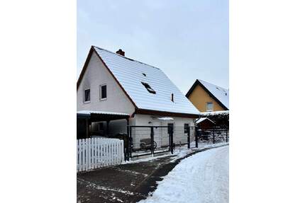 Massives EFH mit Garage und Gerätehäuschen am Rande von Berlin - Hohen Neuendorf