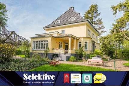 Haus zum Mieten in Rheinberg 2.900,00 € 260 m²