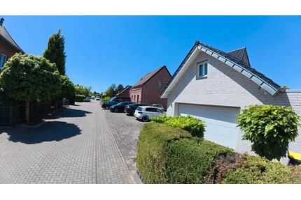 Gehobenes Mehrfamilienhaus mit Garten Schwimmteich Kanzlei Büro - Wesel Fusternberg