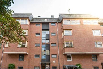 Mit Balkon! Individuelle 3-Zimmer-Wohnung in Bremerhaven-Lehe