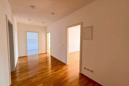 Wohnung zum Kaufen in Leipzig 306.400,00 € 76.6 m²