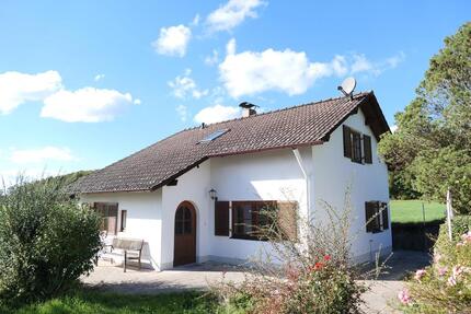 Einfamilienhaus zu vermieten 175 m² ; 4 Zimmer - Soyen