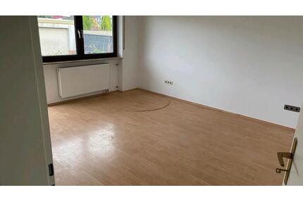 Mietwohnung - 1.500,00&nbsp;EUR Kaltmiete, ca.&nbsp; 100,00&nbsp;m&sup2; in Worms (PLZ: 67550) Nördliche Vororte
