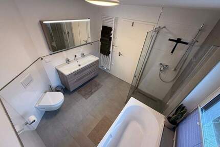 Einfamilienhaus zur Miete - 1.000,00&nbsp;EUR Kaltmiete, ca.&nbsp; 110,00&nbsp;m&sup2;&nbsp;Wohnfl&auml;che in Kölleda (PLZ: 99625)