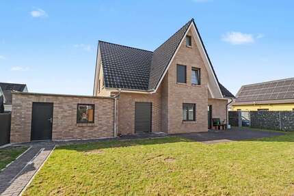 Haus zum Kaufen in Salzgitter 550.000,00 € 185 m²