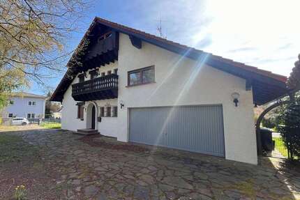 Haus zum Kaufen in Homburg 615.000,00 € 280 m²