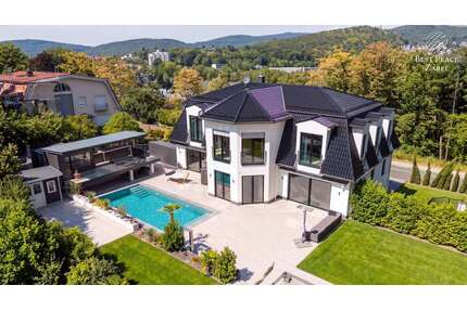Haus zum Kaufen in Königstein im Taunus 4.900.000,00 € 527.4 m²