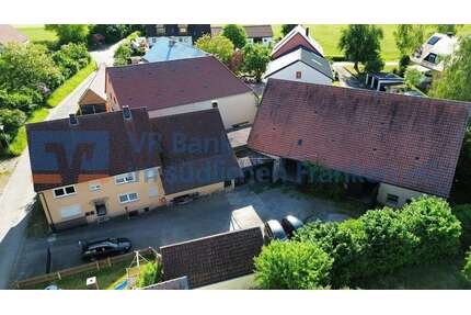 Haus zum Kaufen in Feuchtwangen 395.000,00 € 180 m²