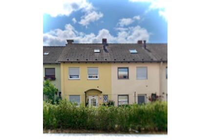 Ohne Makler! Charmantes Familienzuhause & gute Lage & Garage - Schwabach