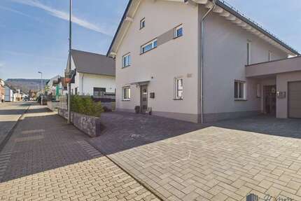 Haus zum Kaufen in Neuwied Oberbieber 675.000,00 € 242.35 m² - Neuwied / Oberbieber