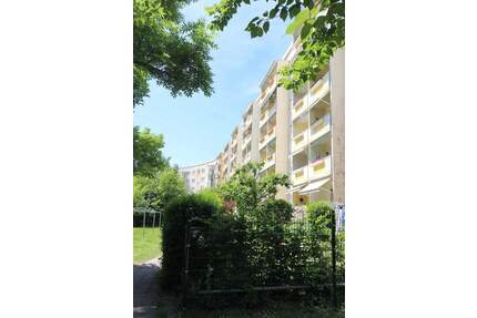 Schicke Zweiraumwohnung sucht neue Mieter - Gera Lusan