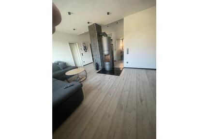 3 Zimmer Wohnung - 1.000,00&nbsp;EUR Kaltmiete, ca.&nbsp; 75,00&nbsp;m&sup2; in Pforzheim (PLZ: 75175)