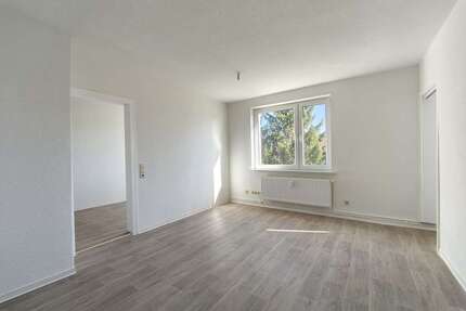 Wohnung zum Mieten in Zeitz 202,00 € 34.1 m²
