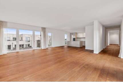 Wohnung zum Kaufen in Düsseldorf - Flingern-Nord 1.595.000,00 € 219 m²